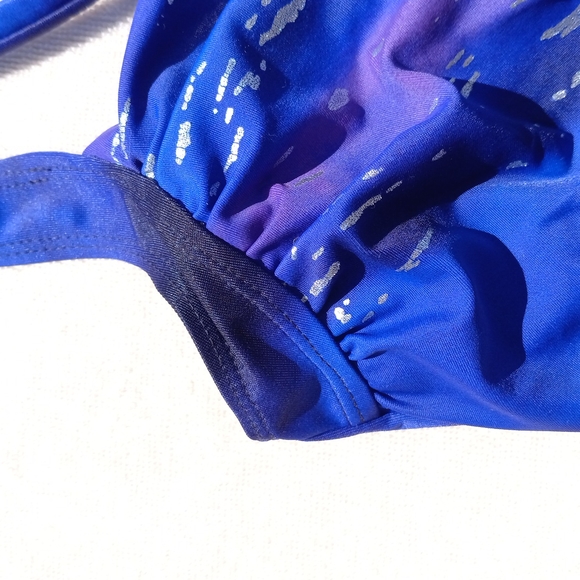 Women's Swimsuit - Picture 4 of 13